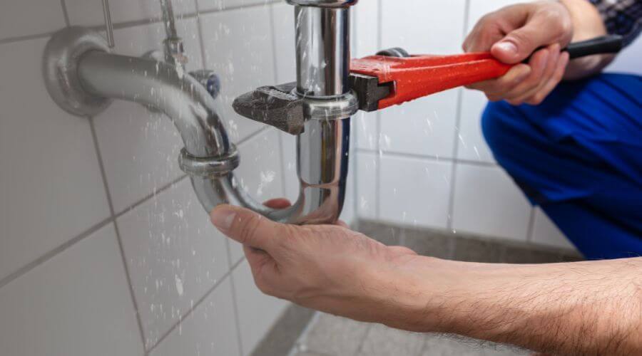 Expert burst pipe repair services in Perry, FL